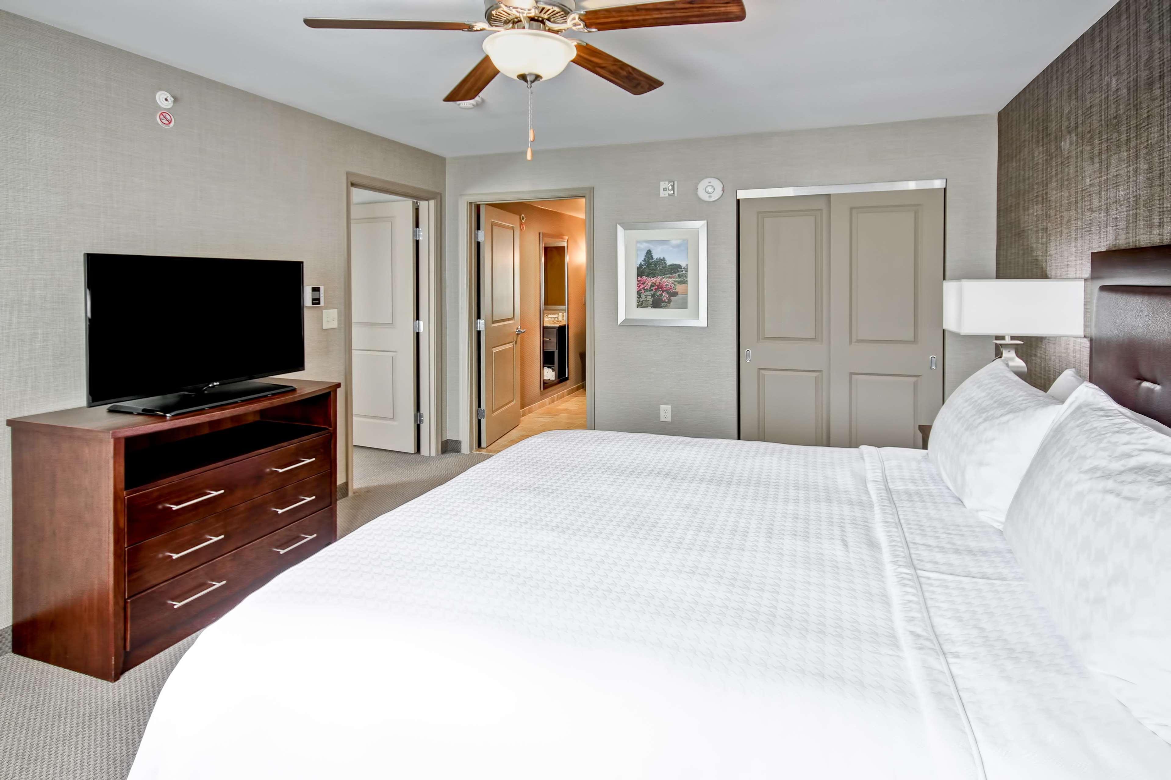Homewood Suites By Hilton Bridgewater/Branchburg Exteriör bild